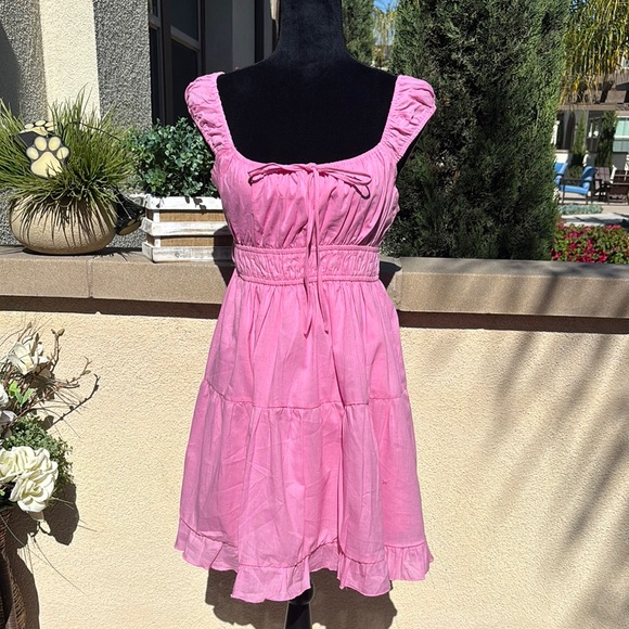 HYFVE Dresses & Skirts - Pink Sleeveless Dress